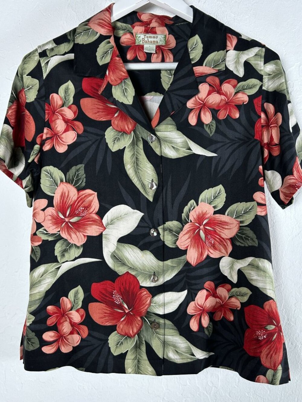 Vintage Tommy Bahama Women Tropical Floral Silk Button-Up Shirt Small Black NWOT